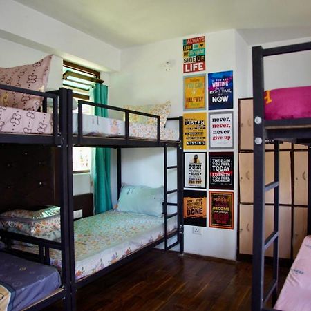 Backpackers Den Albergue Gangtok Exterior foto
