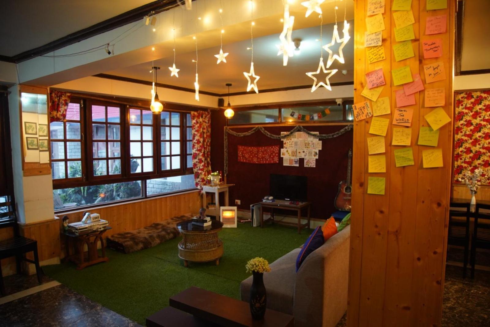 Backpackers Den Albergue Gangtok Exterior foto