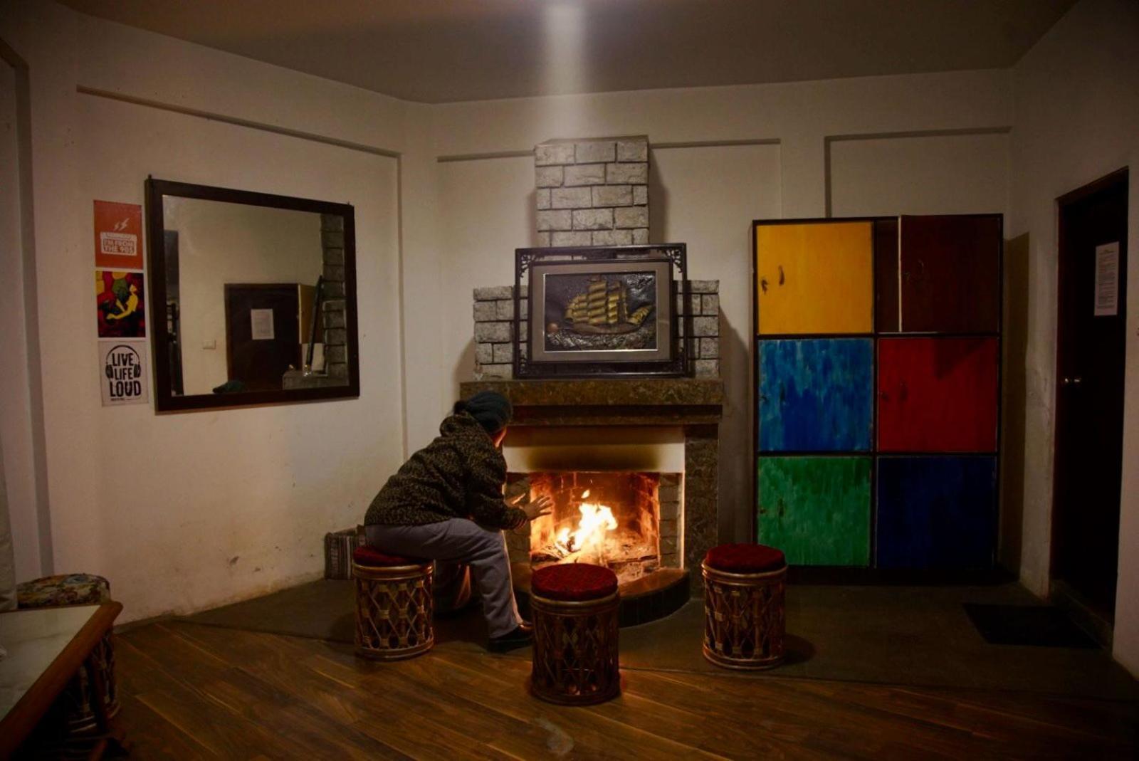 Backpackers Den Albergue Gangtok Exterior foto